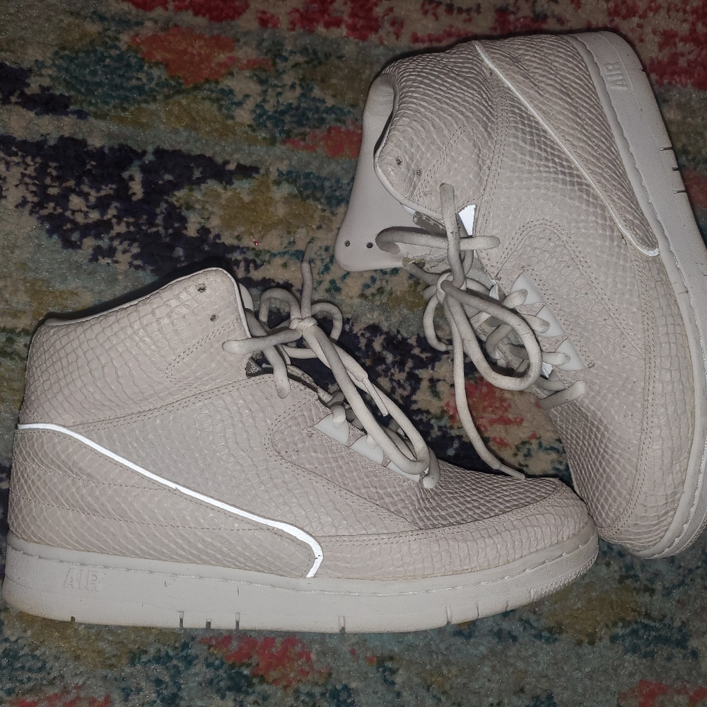 Nike Air Python Premium Metallic Grey